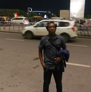 Meet your Posher, Aikins